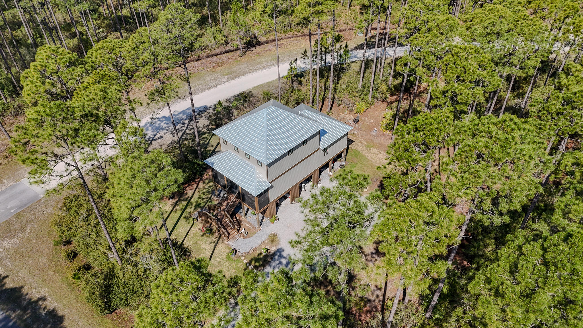 RIVERCAMPS ON CROOKED CREEK - Residential