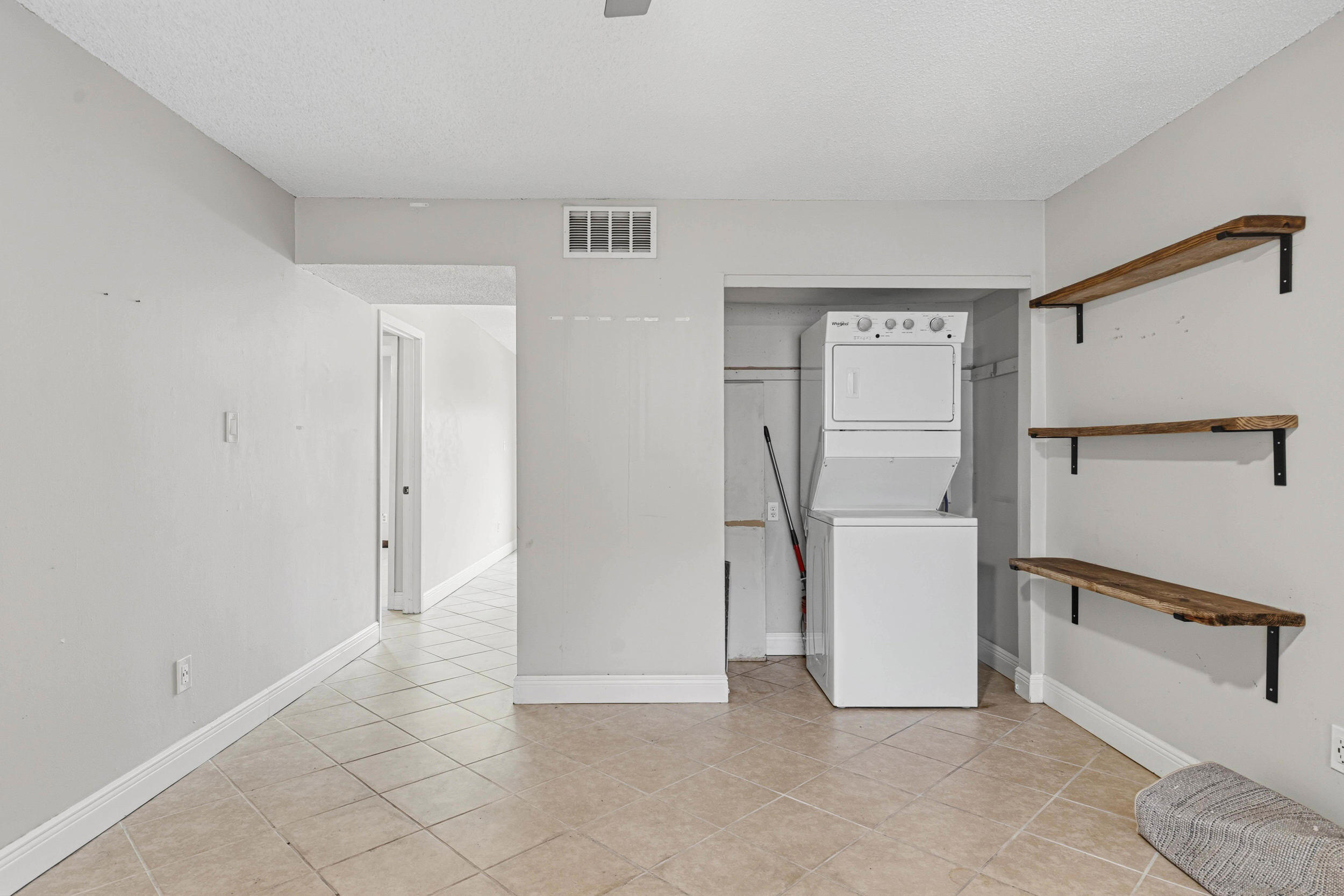 PIER ONE CONDO - Residential