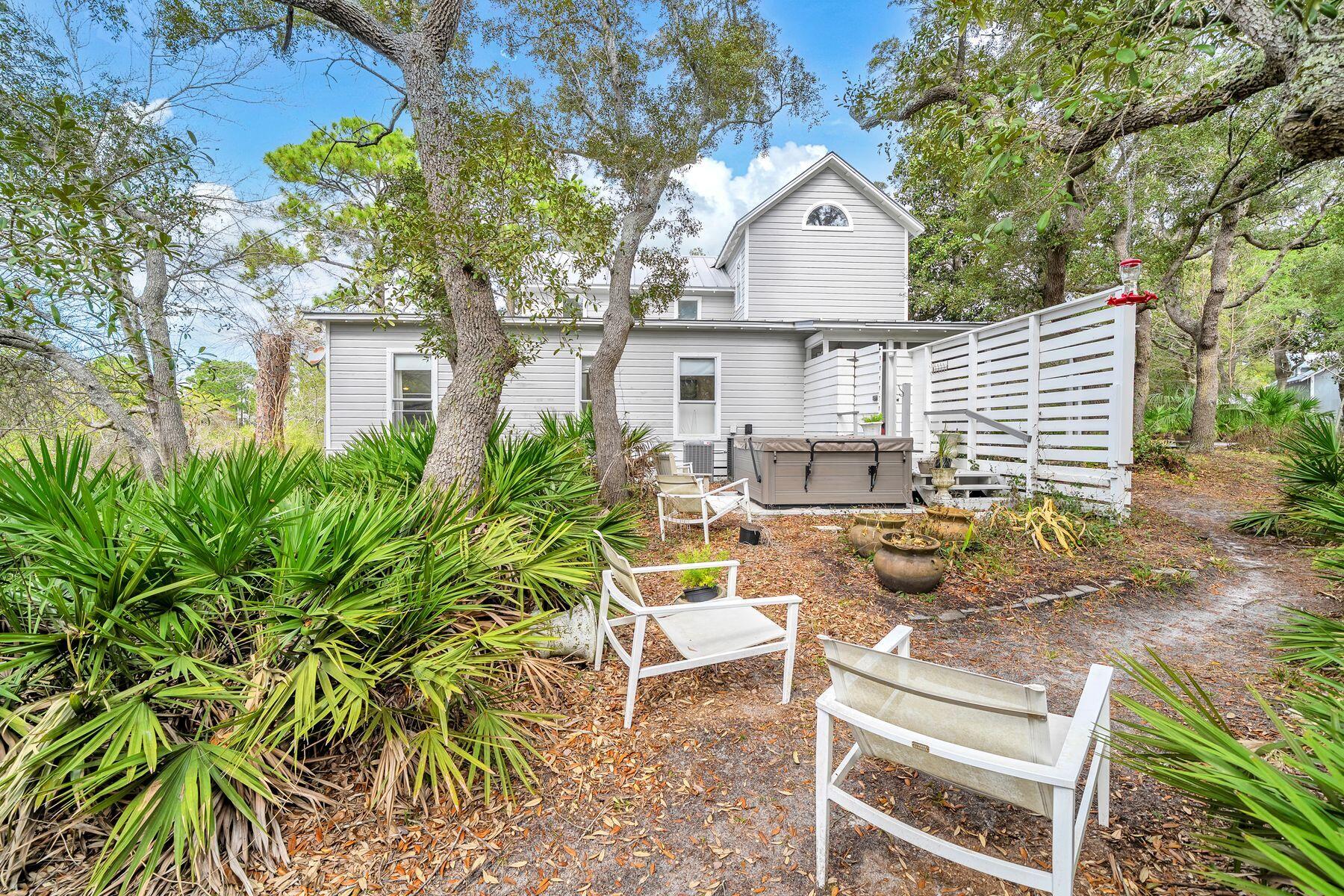 BLUE MOUNTAIN BEACH - Residential
