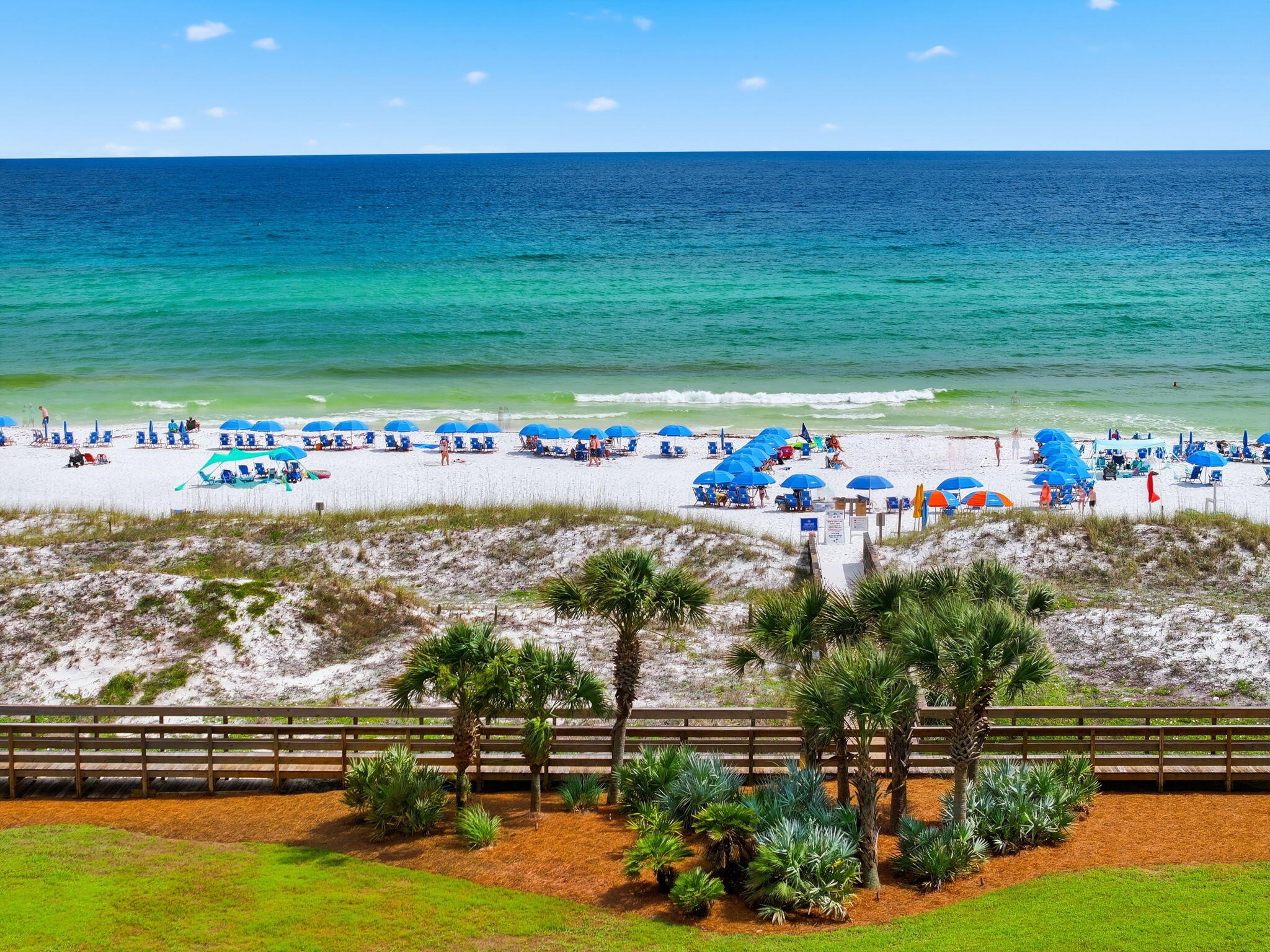 MAINSAIL CONDO PH 5 - Residential