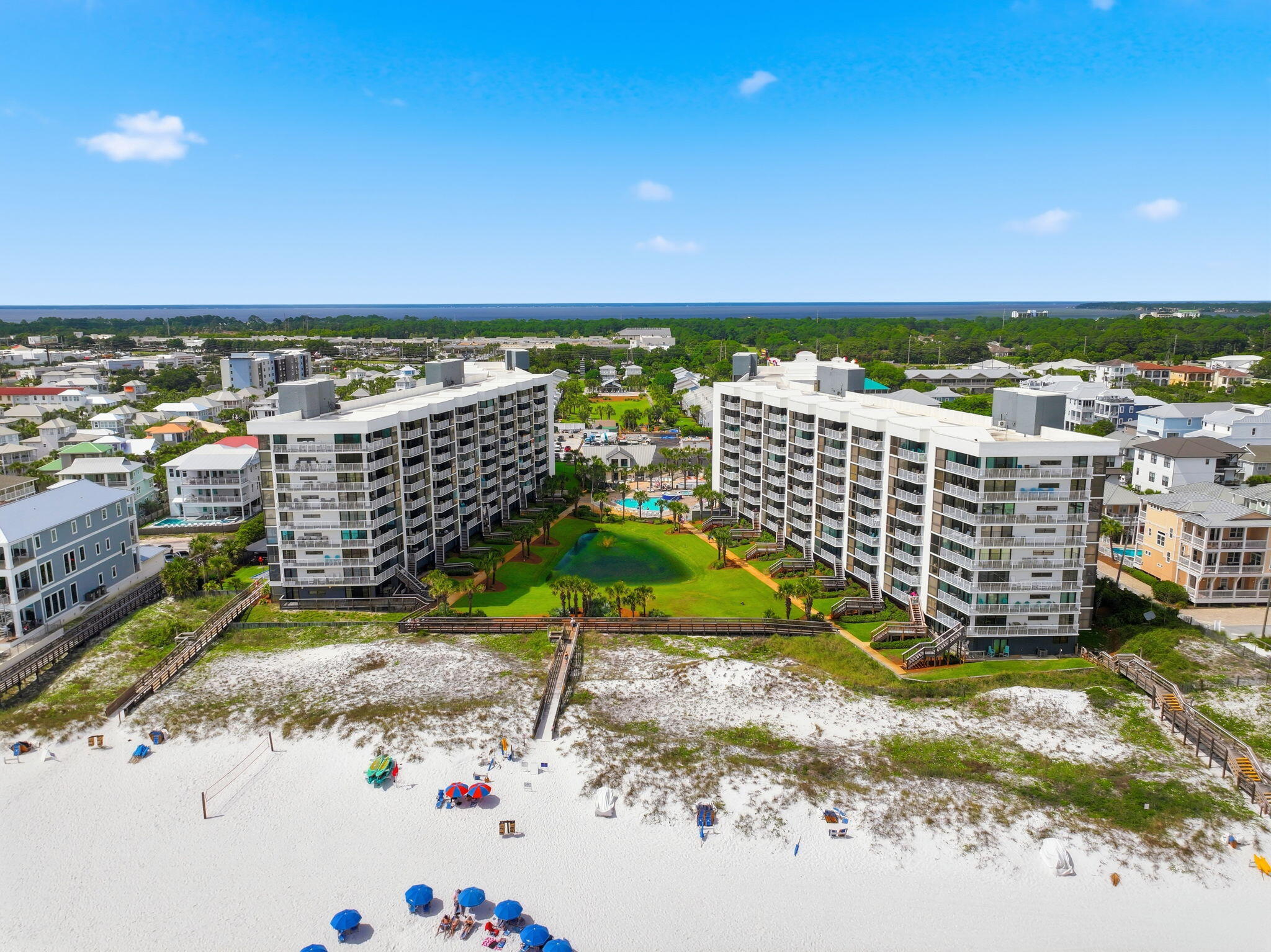 MAINSAIL CONDO PH 5 - Residential