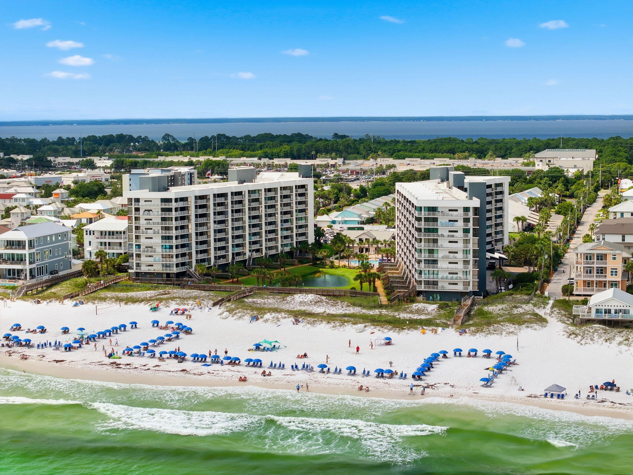 MAINSAIL CONDO PH 5 - Residential