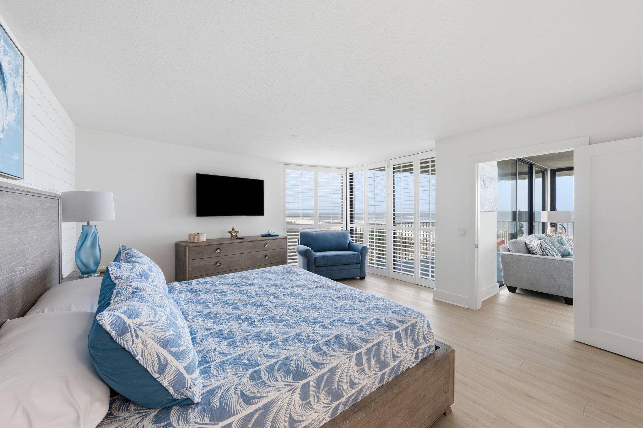 MAINSAIL CONDO PH 5 - Residential