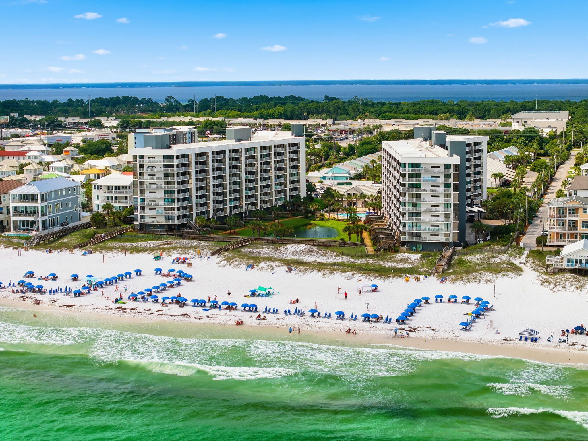 MAINSAIL CONDO PH 5 - Residential