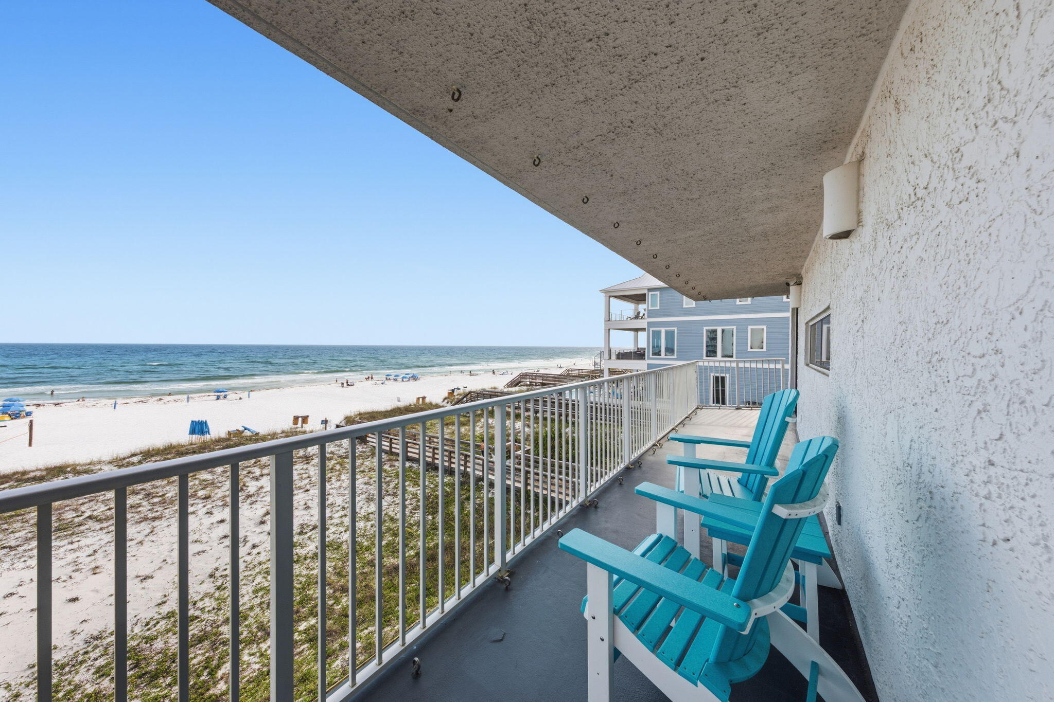 MAINSAIL CONDO PH 5 - Residential