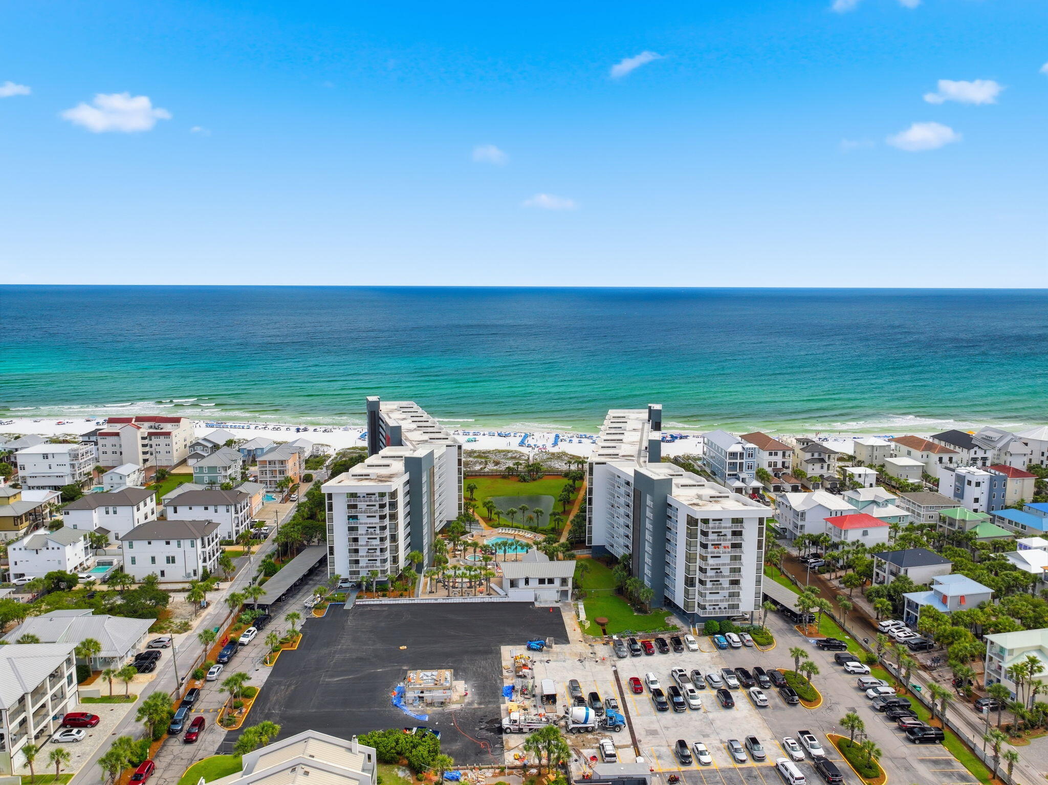 MAINSAIL CONDO PH 5 - Residential