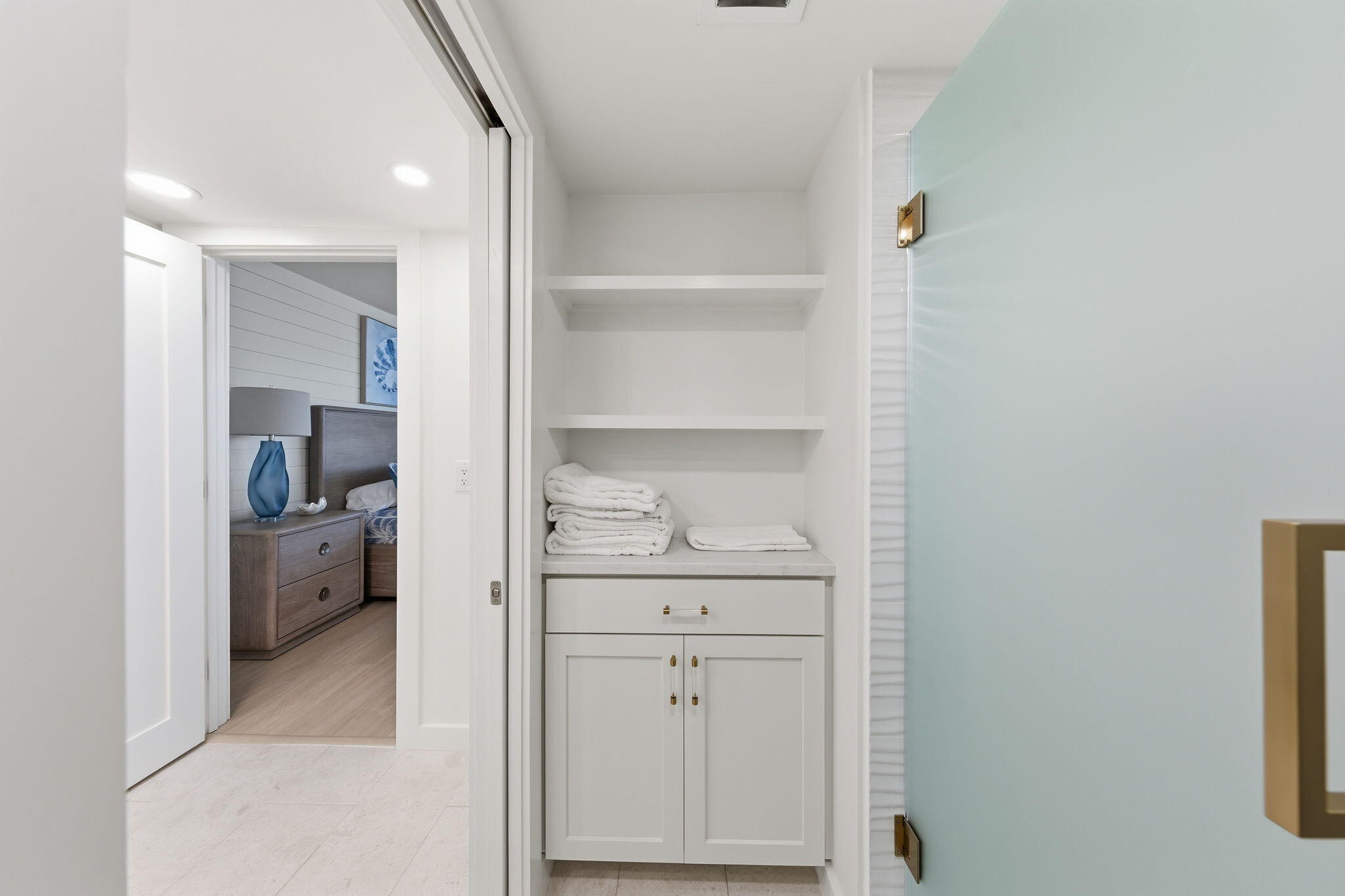 MAINSAIL CONDO PH 5 - Residential