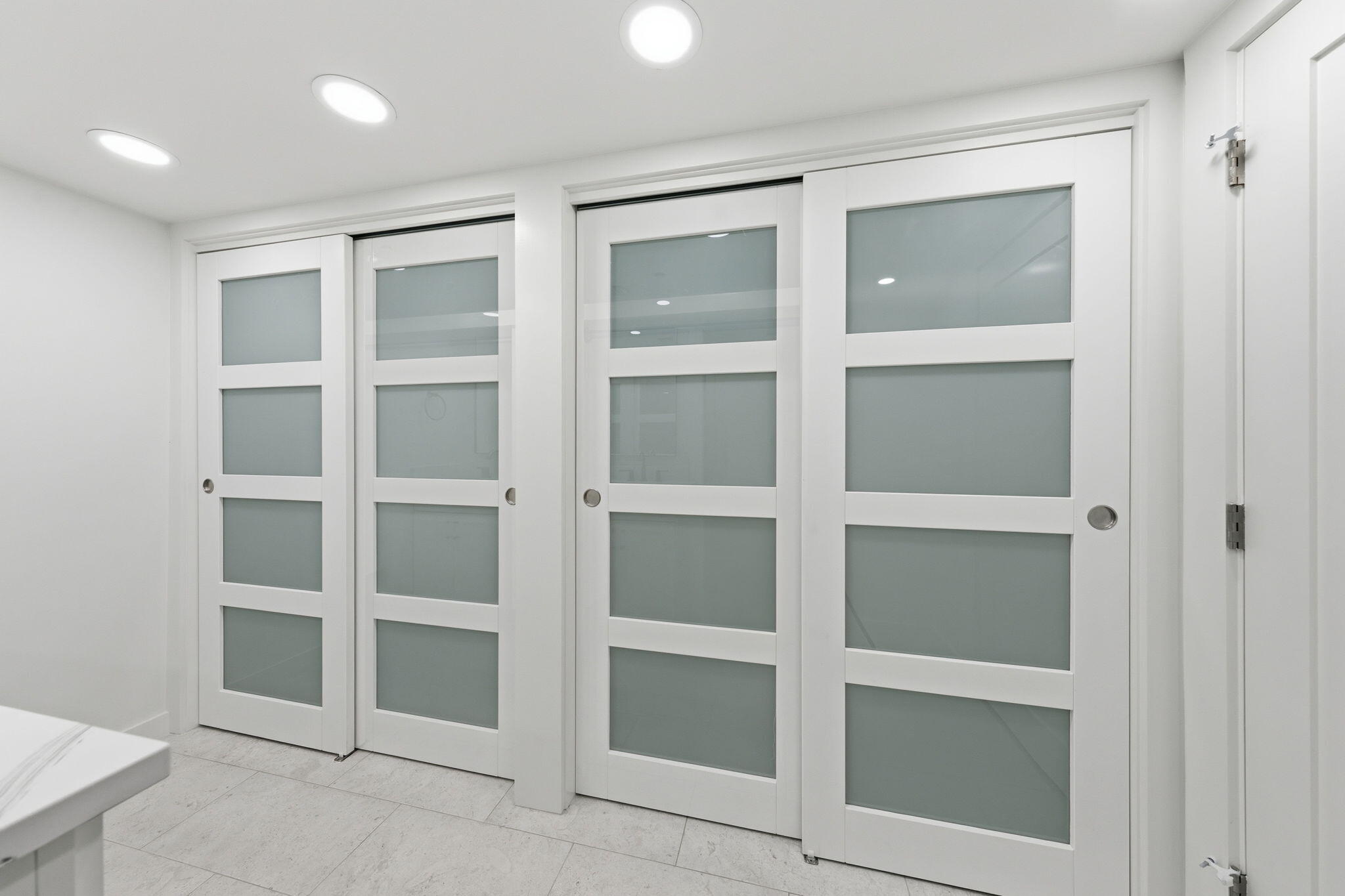 MAINSAIL CONDO PH 5 - Residential