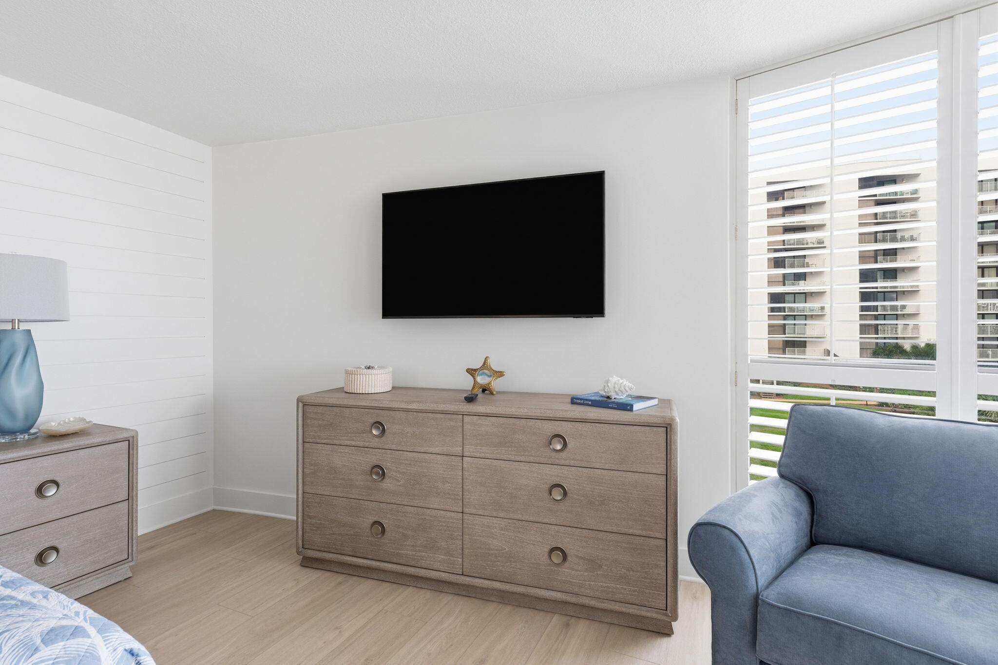 MAINSAIL CONDO PH 5 - Residential
