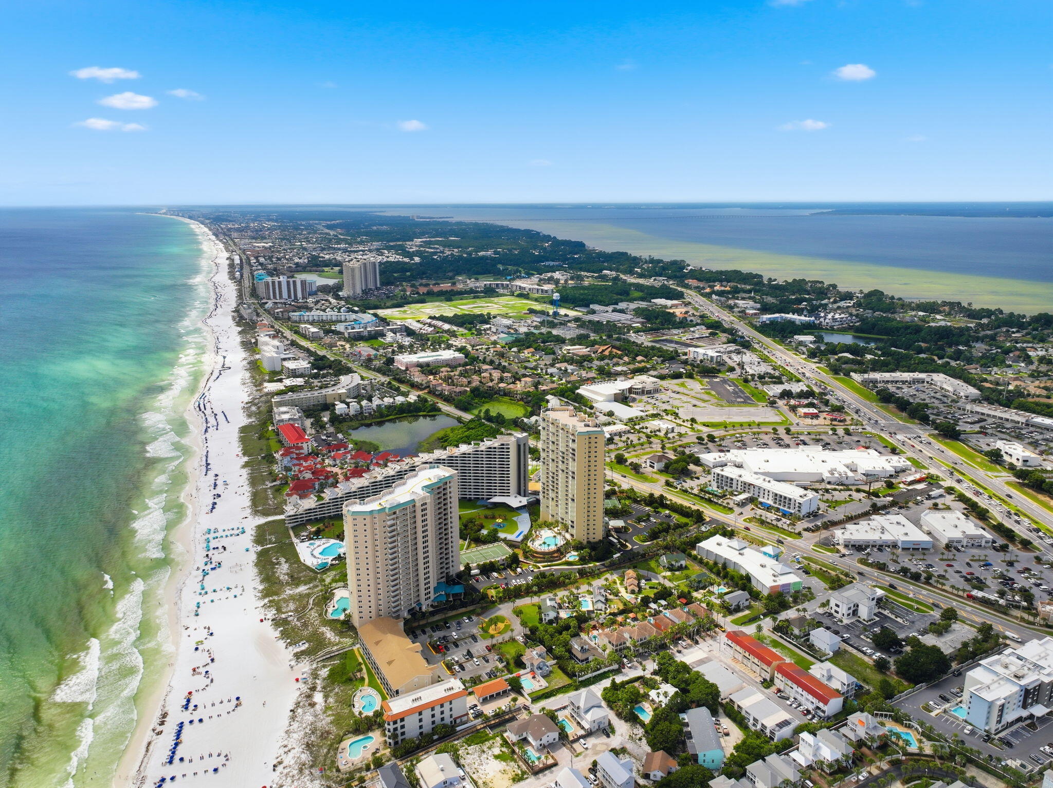 MAINSAIL CONDO PH 5 - Residential