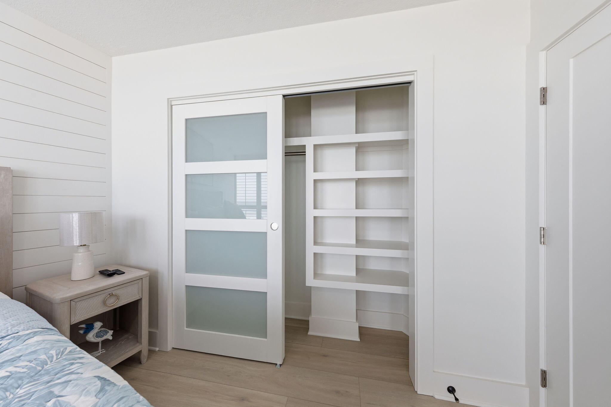MAINSAIL CONDO PH 5 - Residential