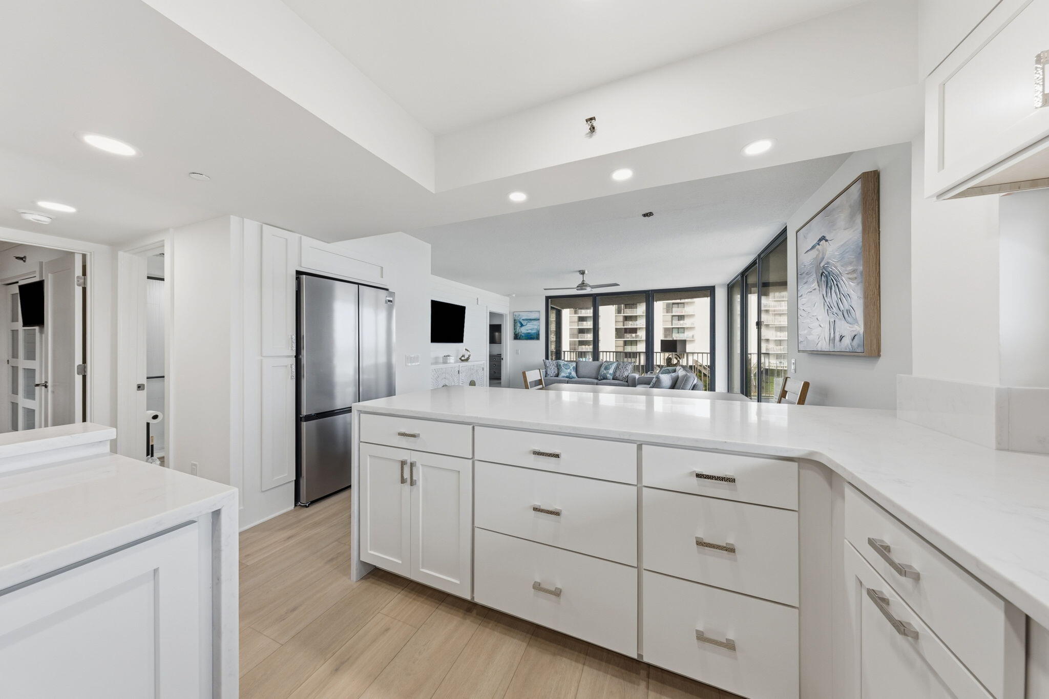 MAINSAIL CONDO PH 5 - Residential