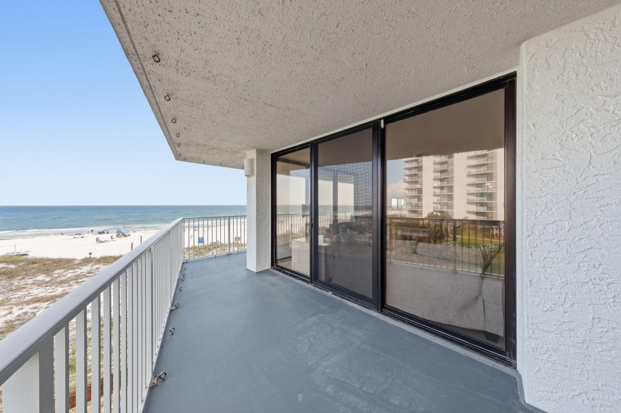 MAINSAIL CONDO PH 5 - Residential