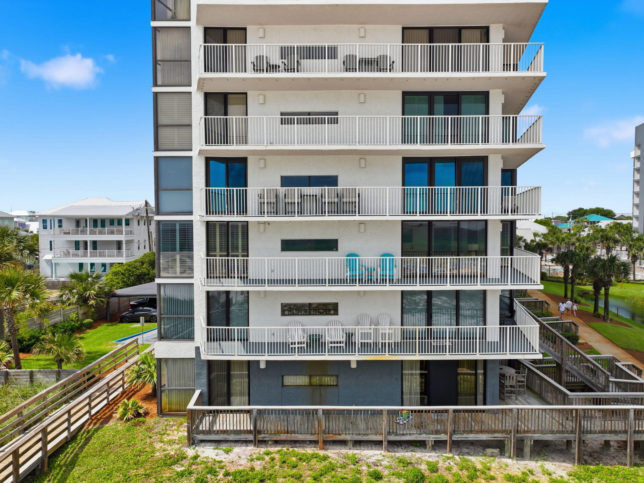 MAINSAIL CONDO PH 5 - Residential