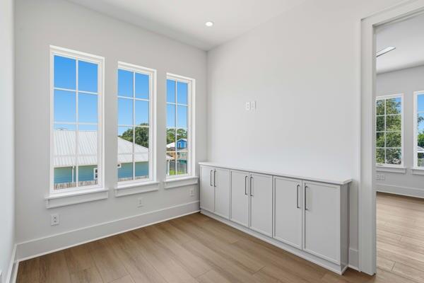 RIVIERA BEACH - Residential