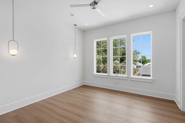 RIVIERA BEACH - Residential