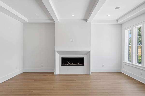 RIVIERA BEACH - Residential