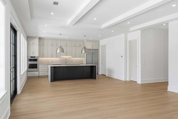 RIVIERA BEACH - Residential