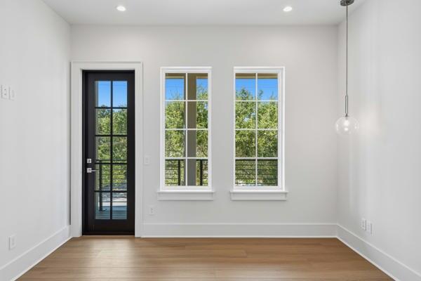 RIVIERA BEACH - Residential