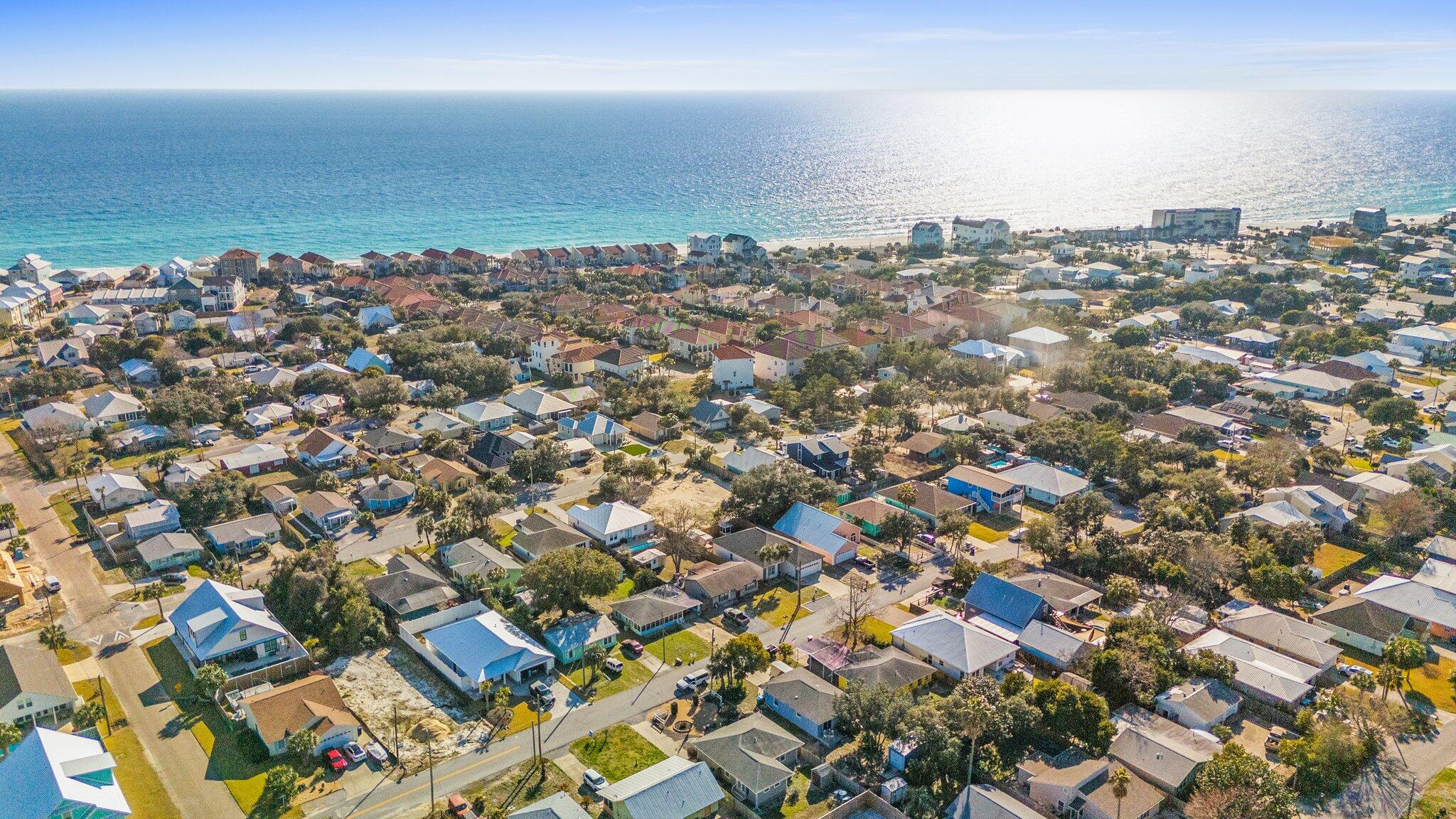 RIVIERA BEACH - Residential