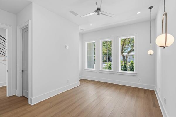 RIVIERA BEACH - Residential