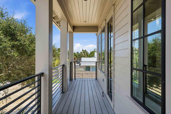 RIVIERA BEACH - Residential