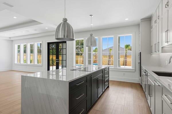 RIVIERA BEACH - Residential