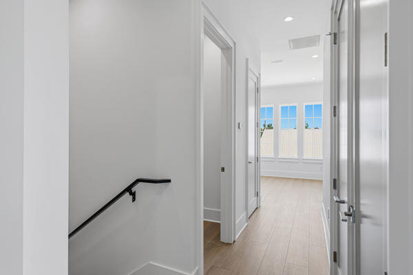 RIVIERA BEACH - Residential
