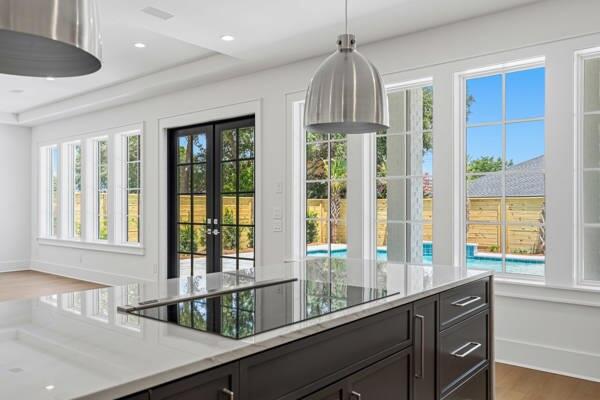 RIVIERA BEACH - Residential
