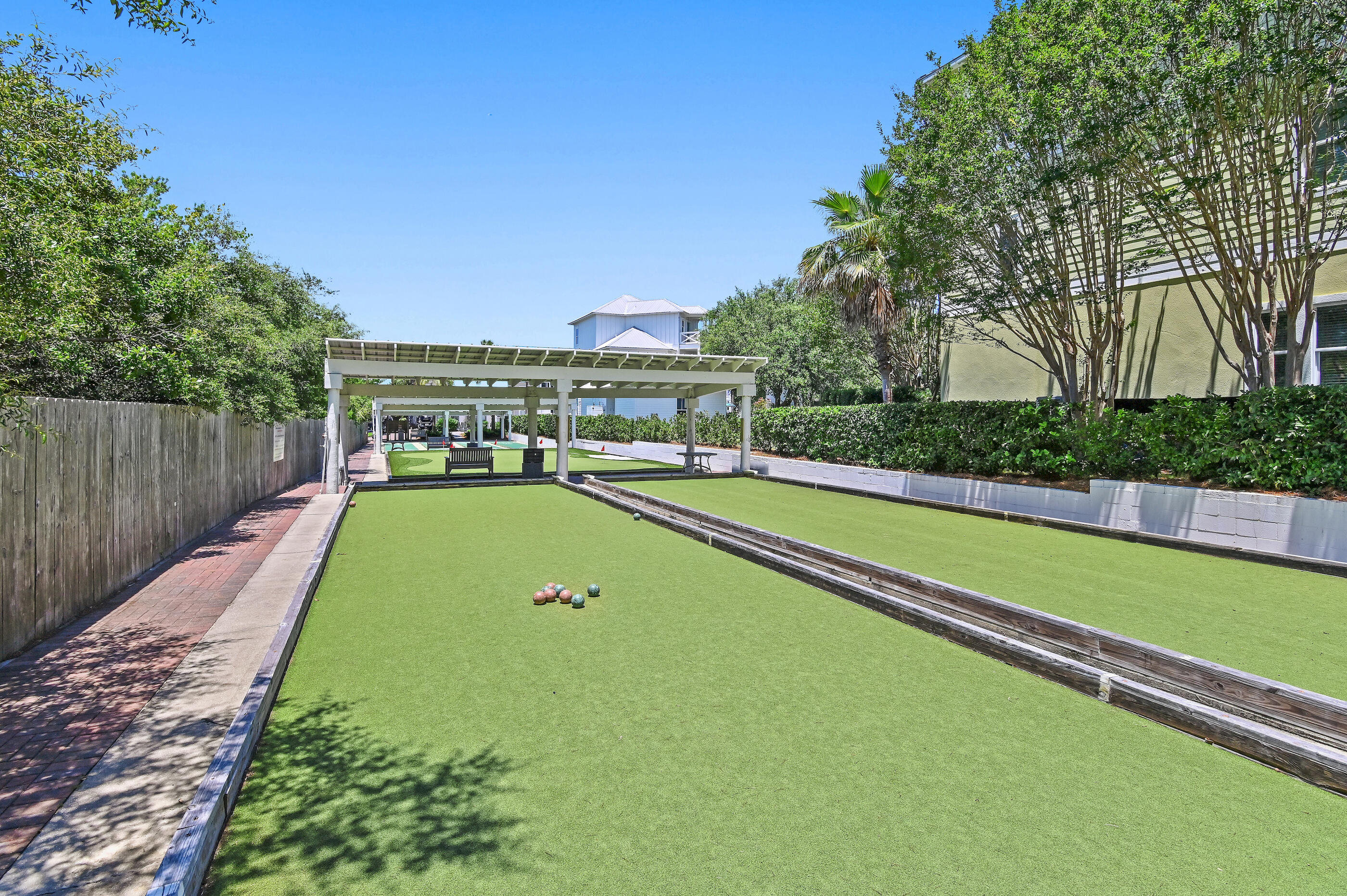 VILLAGE AT BLUE MOUNTAIN BEACH - Residential
