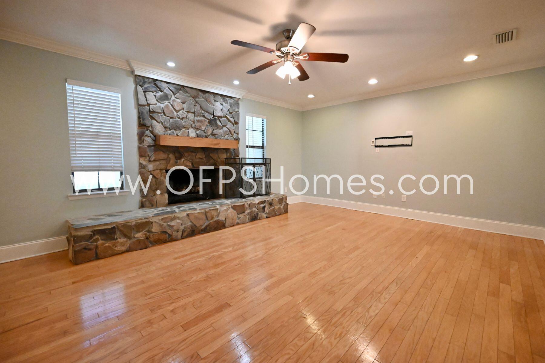 INDIAN BAYOU - Residential Lease