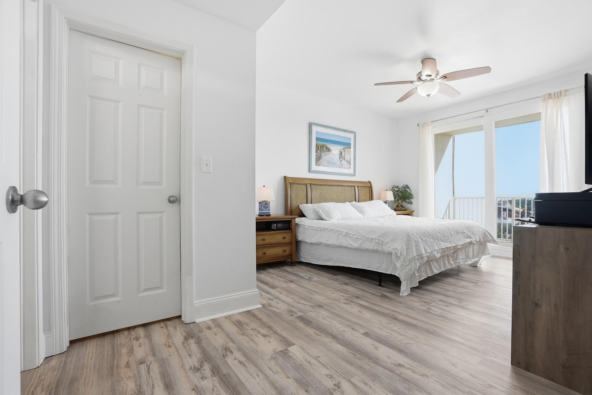 Laketown Wharf - Residential
