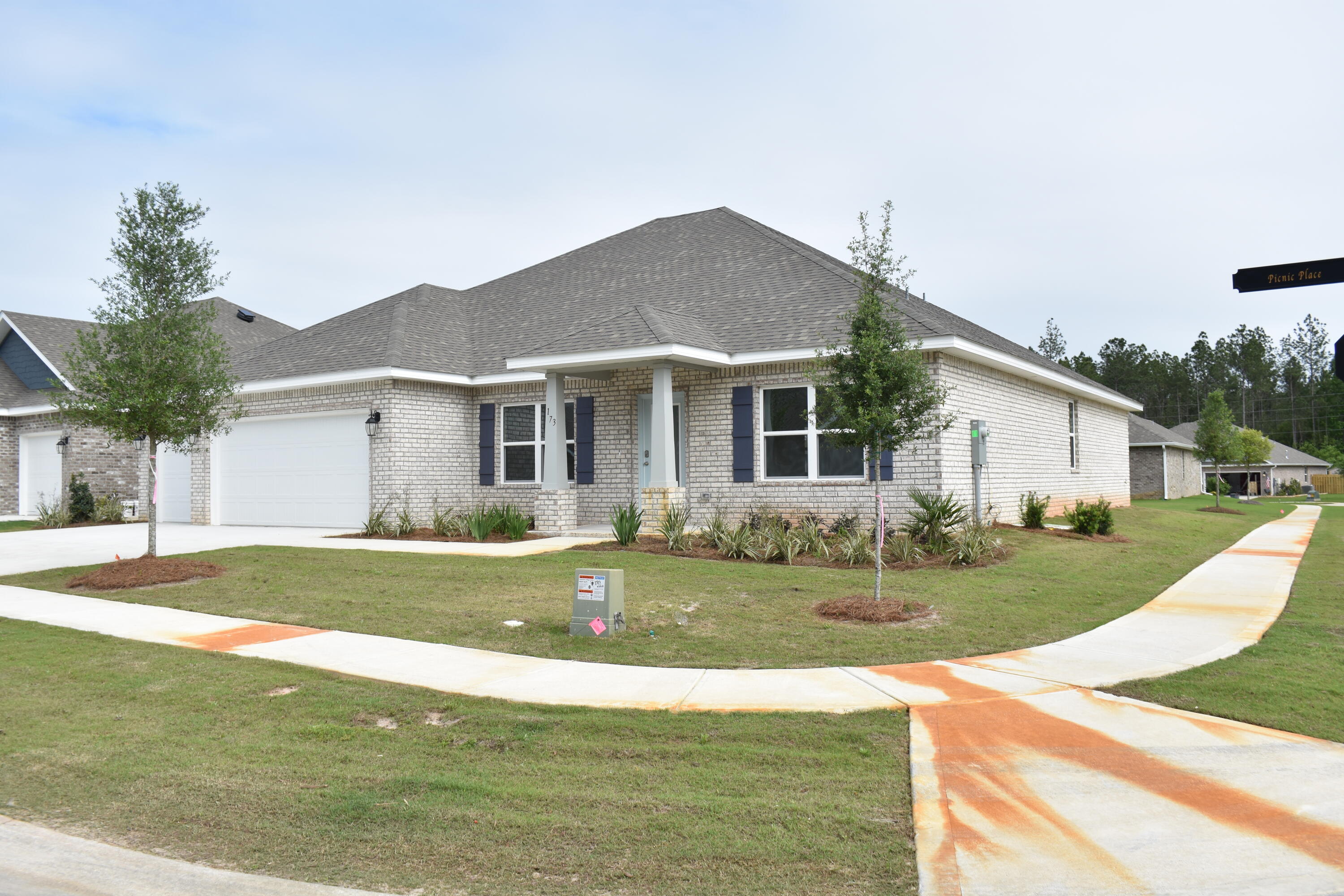 HAMMOCK BAY - Residential Lease