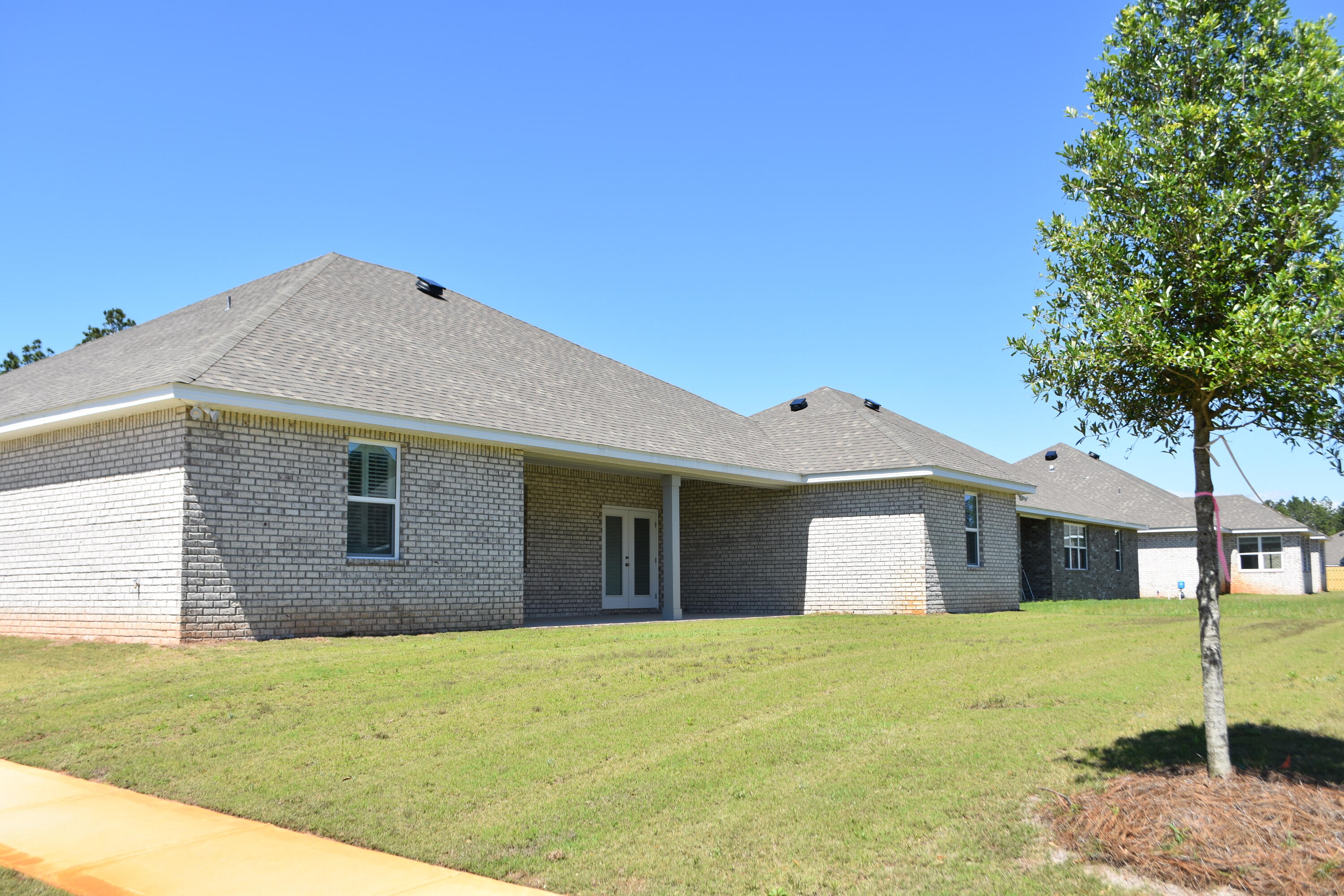 HAMMOCK BAY - Residential Lease