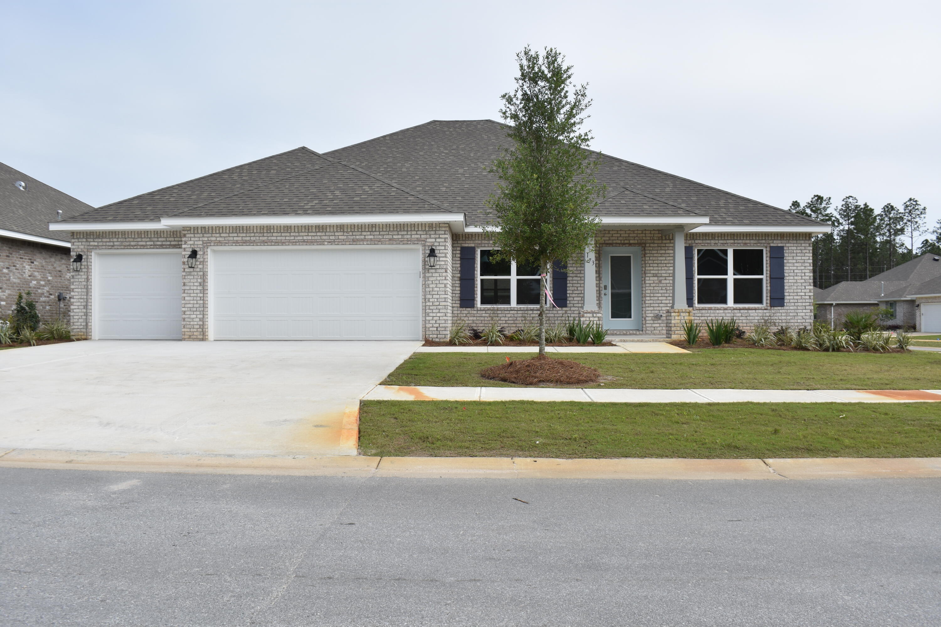 HAMMOCK BAY - Residential Lease