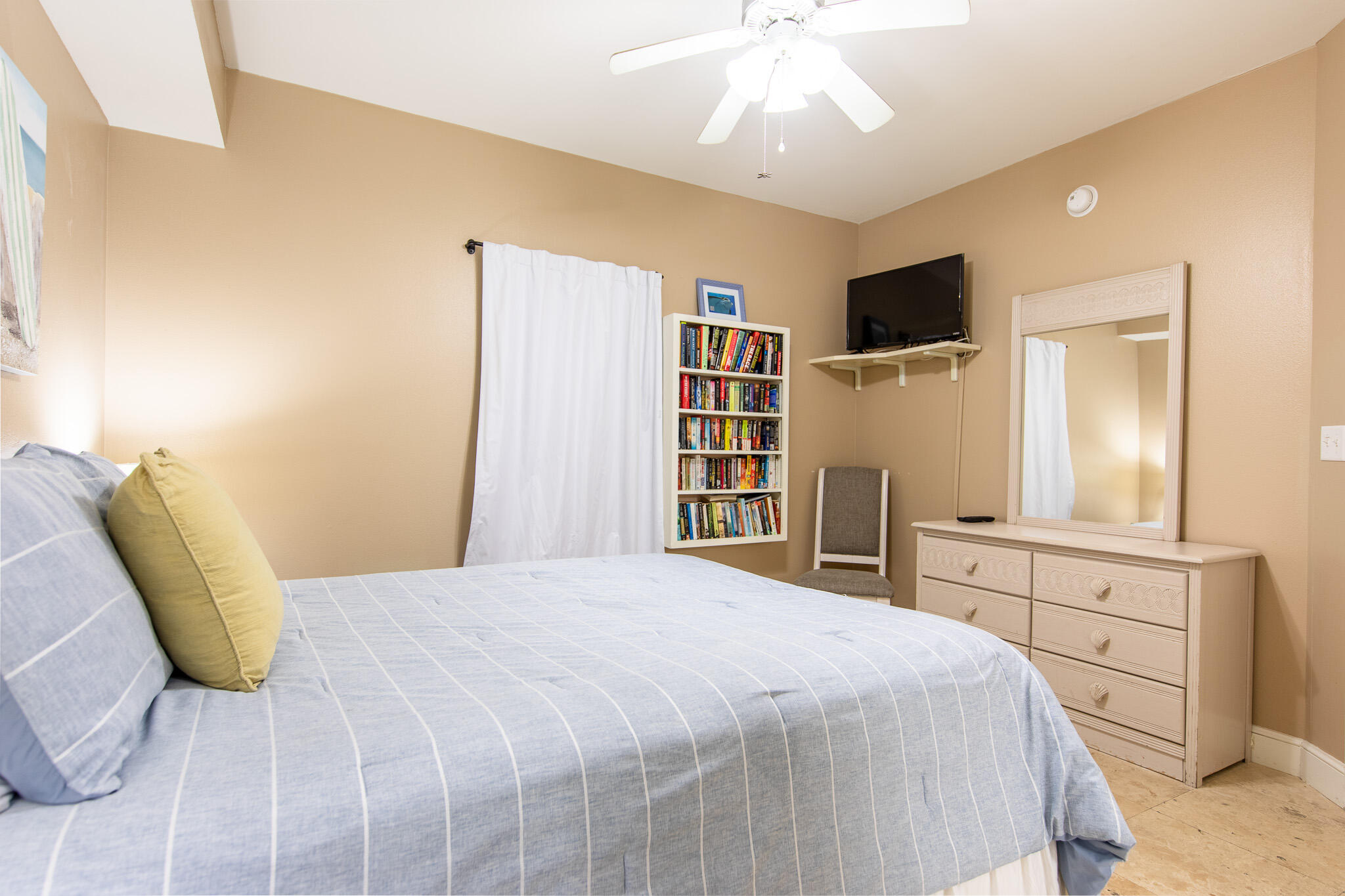 MAJESTIC BEACH TOWERS I - Residential