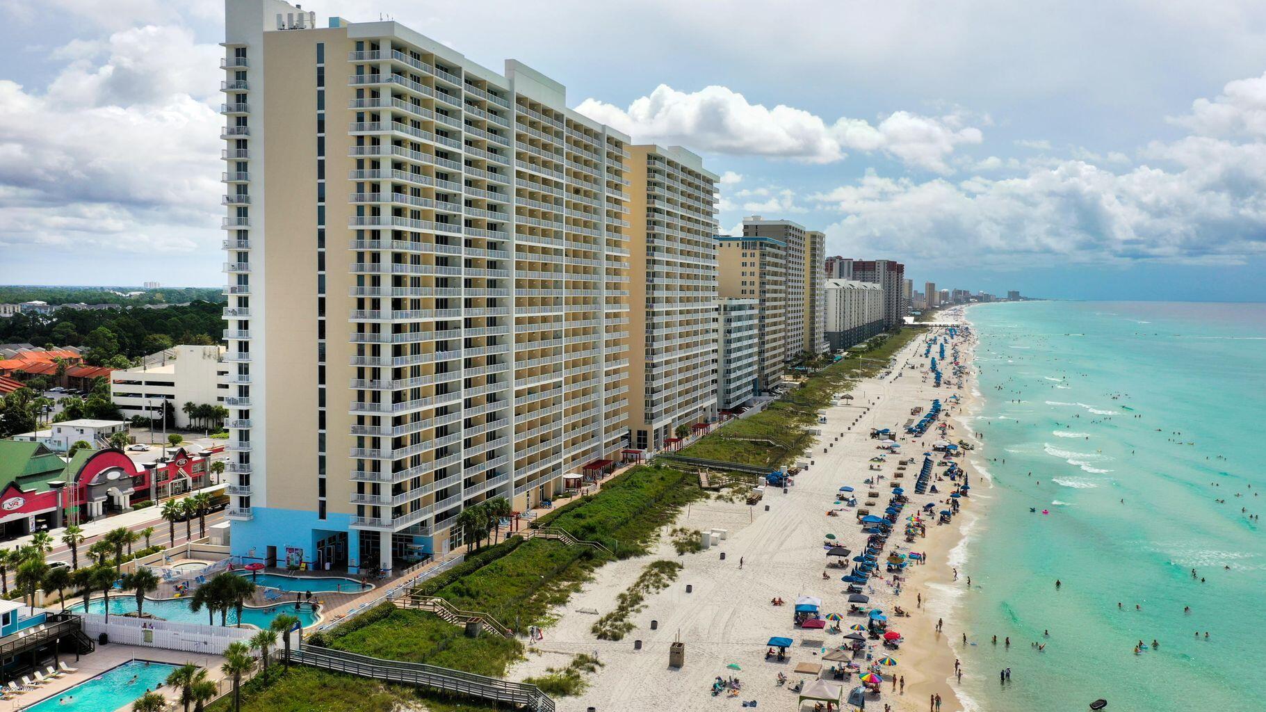 MAJESTIC BEACH TOWERS I - Residential