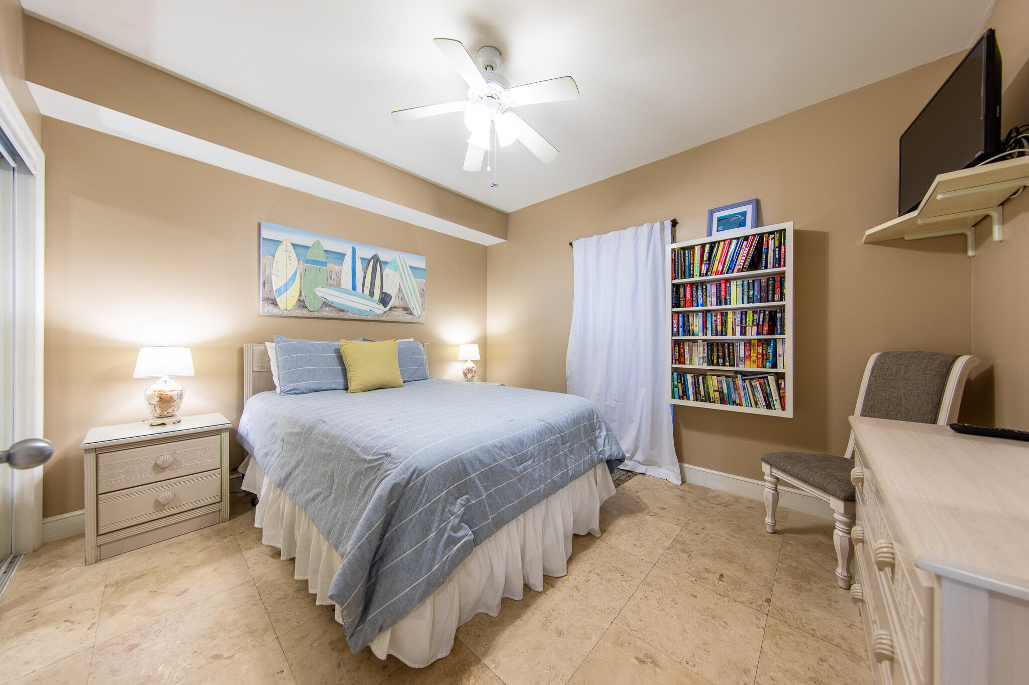 MAJESTIC BEACH TOWERS I - Residential