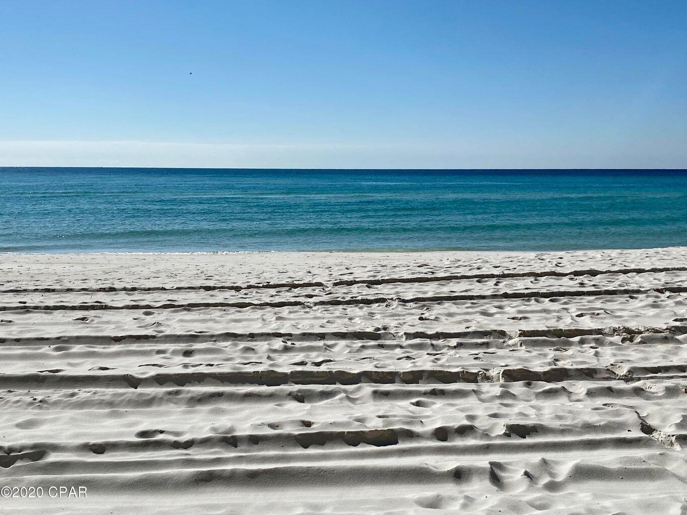 MAJESTIC BEACH TOWERS I - Residential