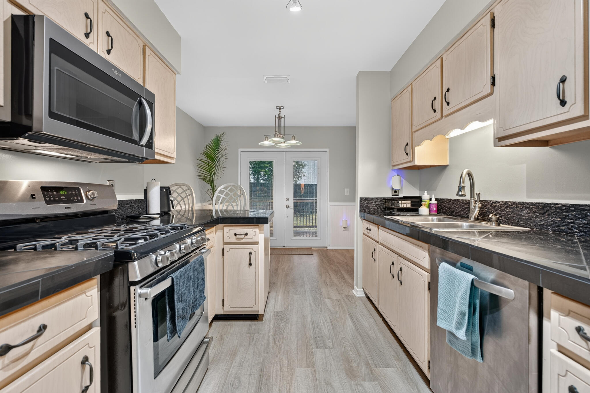 TIMBERLAKE ESTATES 1ST ADDN - Residential