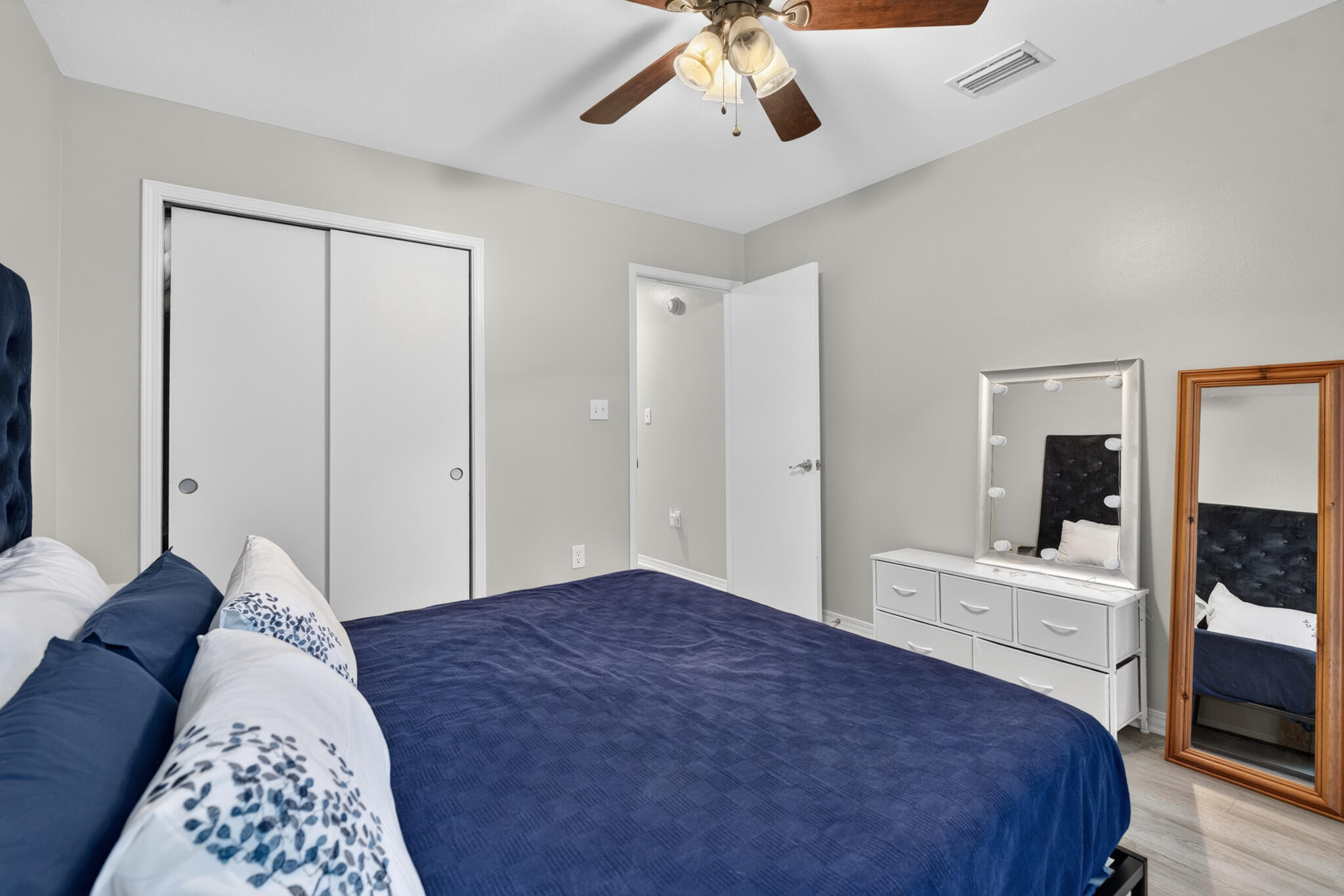 TIMBERLAKE ESTATES 1ST ADDN - Residential