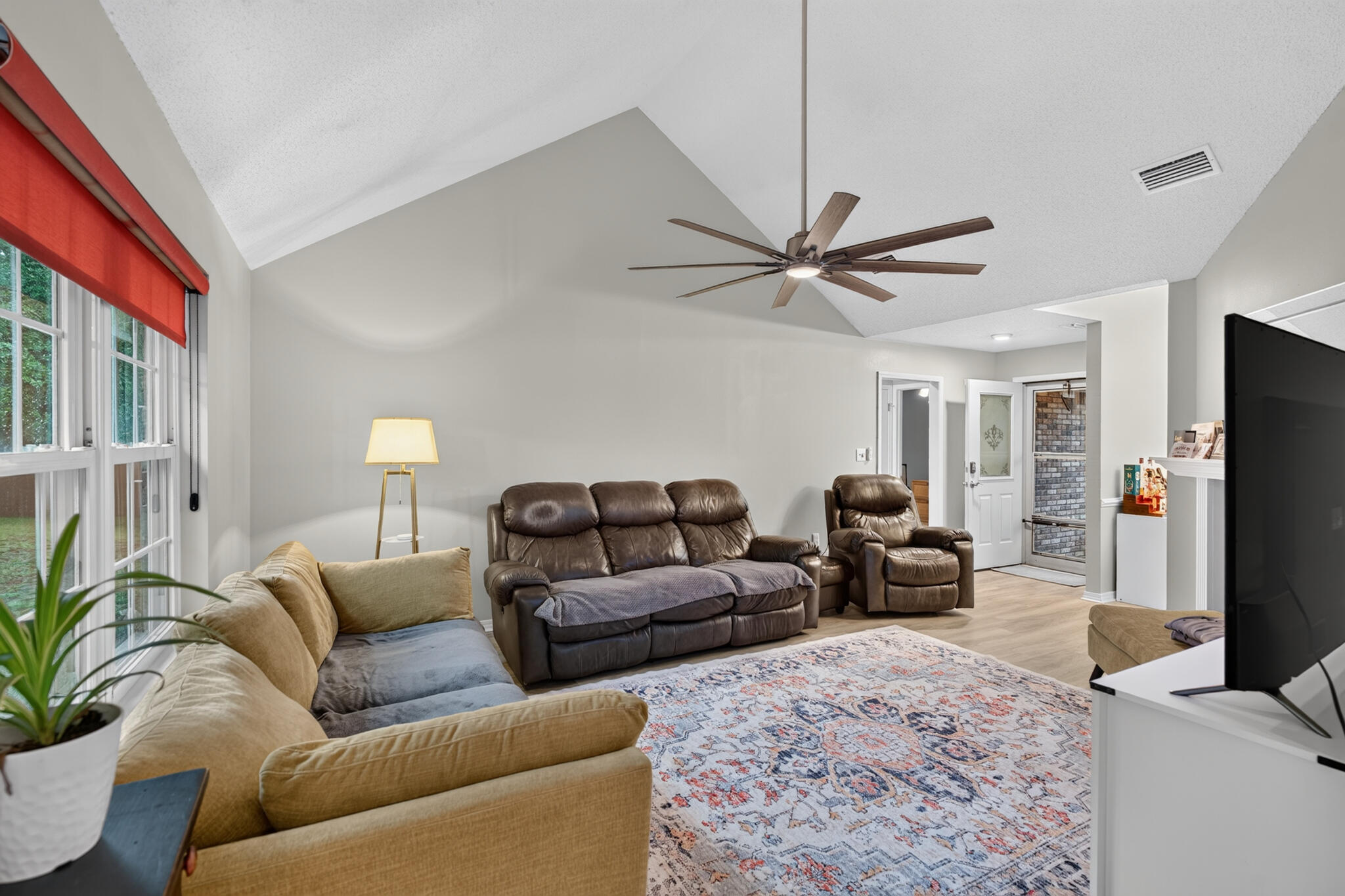TIMBERLAKE ESTATES 1ST ADDN - Residential