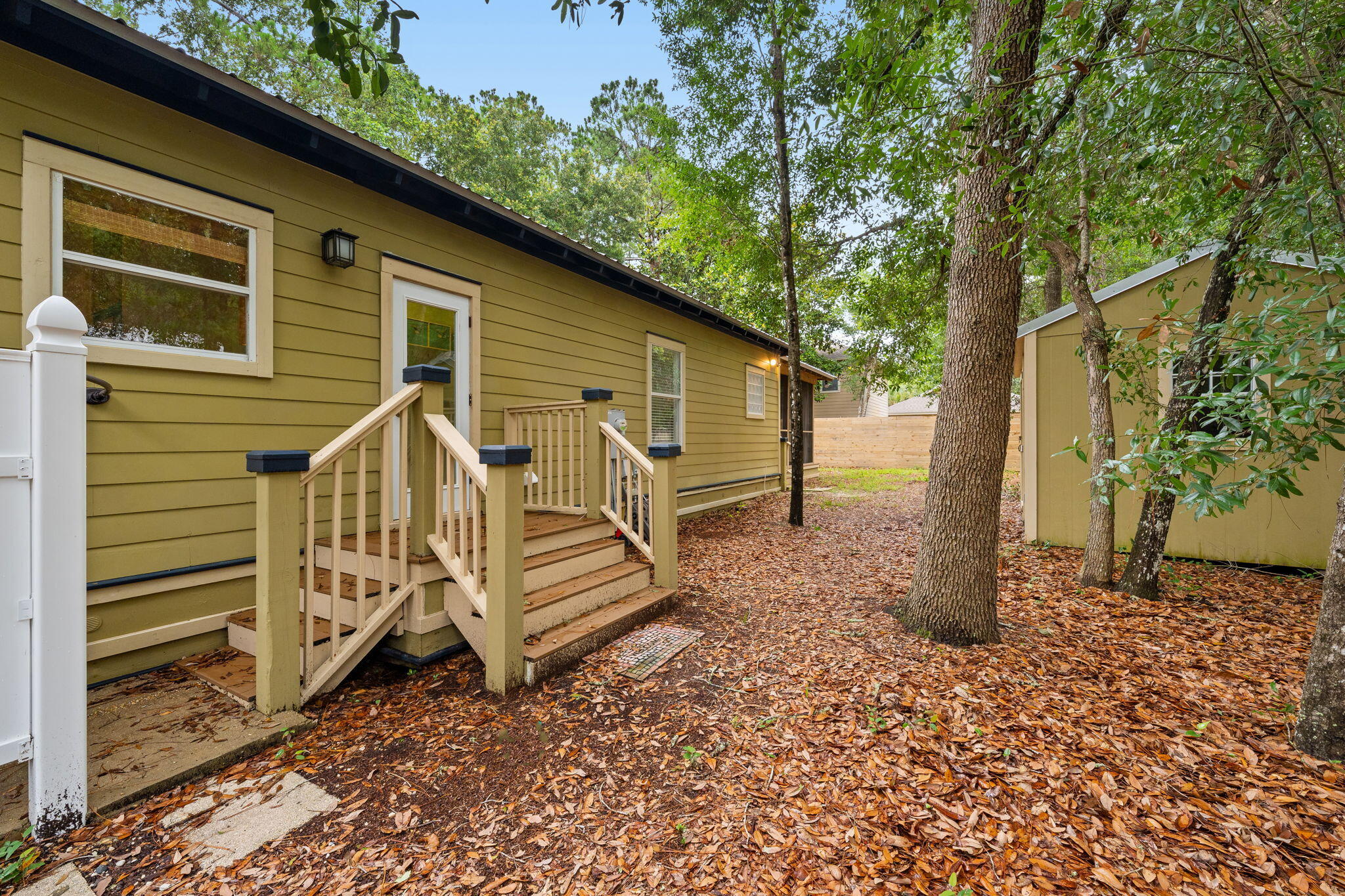 DAUGHETTES AMENDED - Residential