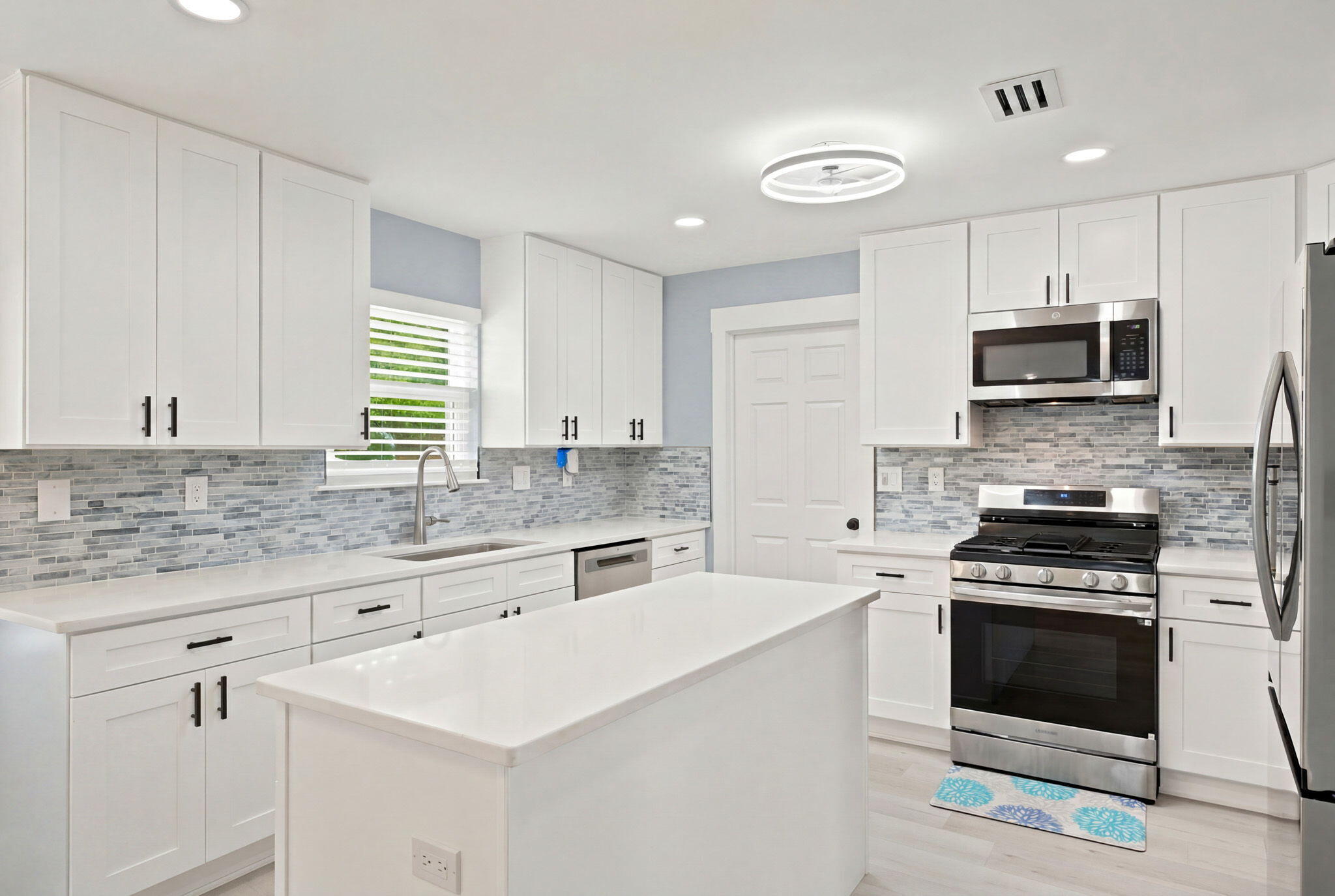 EMERALD POINTE PLAT 4 - Residential