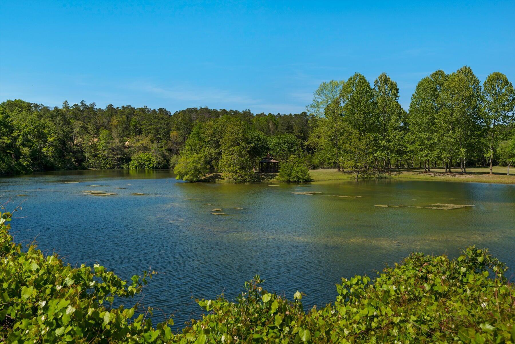 SWIFT CREEK PH VI - Residential