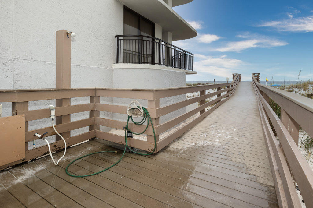 NAUTILUS CONDOMINIUMS - Residential