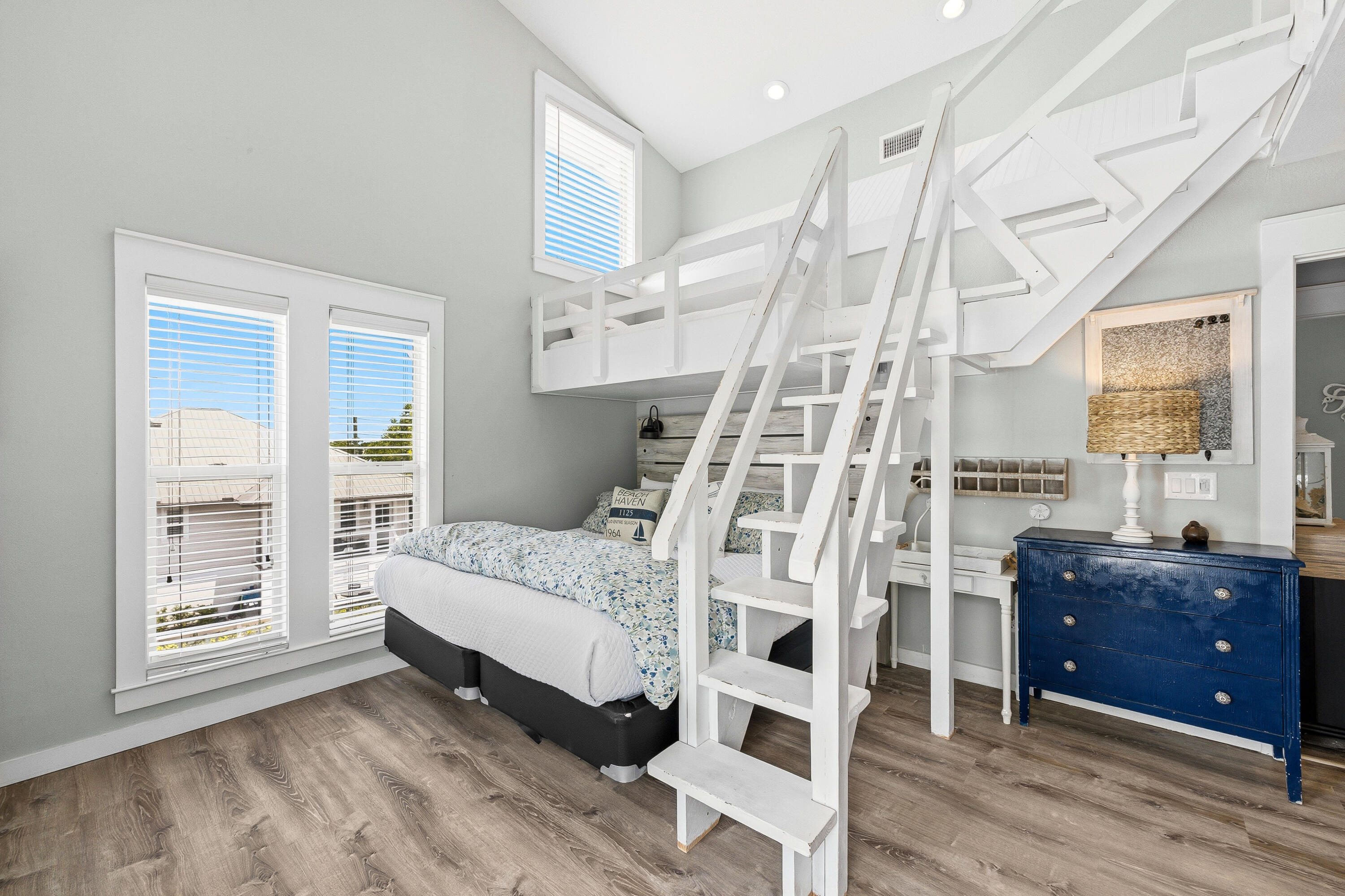 ROLLING DUNES ESTATES UNIT 2 - Residential