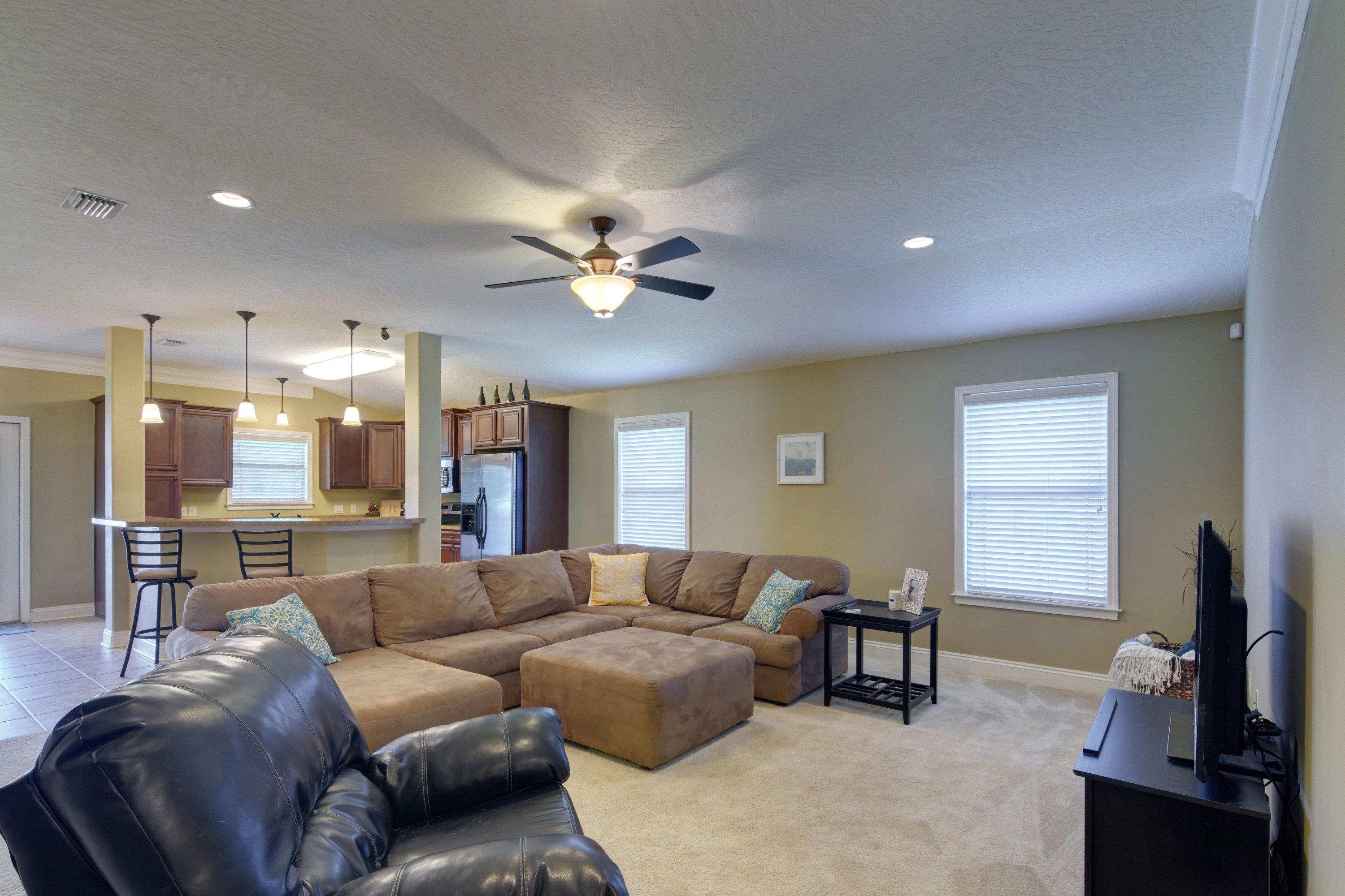 COTTAGES AT EAST RIVER - Residential
