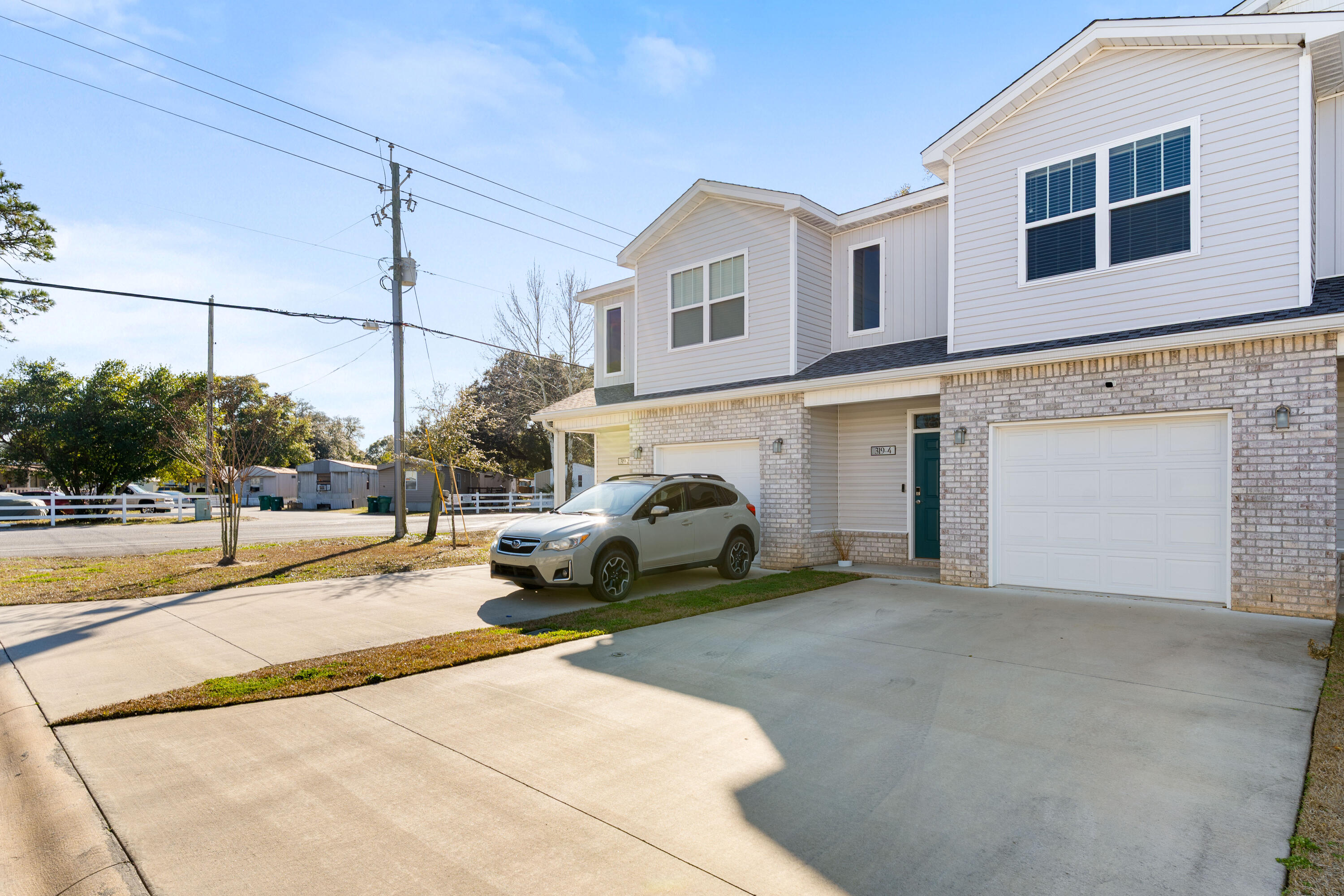 Orange Place Townhomes - Residential