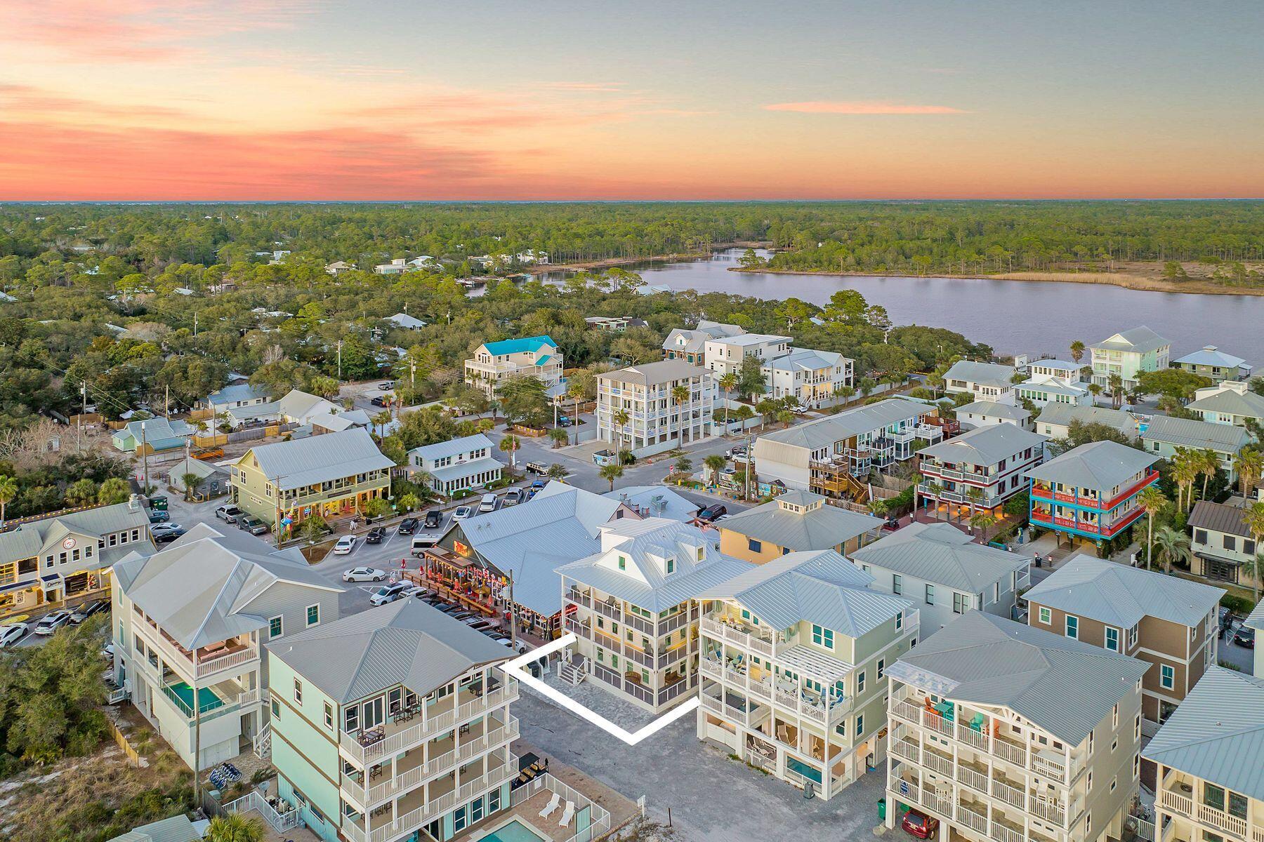 GRAYTON BEACH - Residential